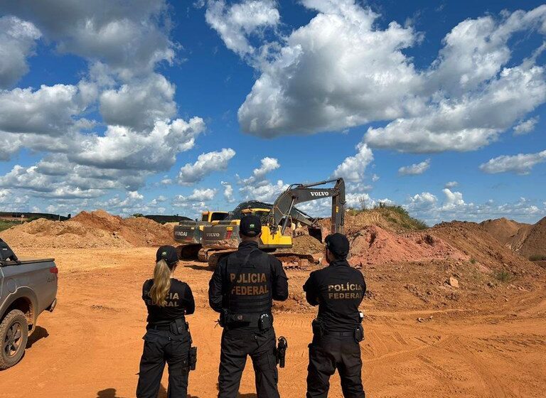  Polícia Federal fecha três garimpos ilegais e apreende maquinário no Pará