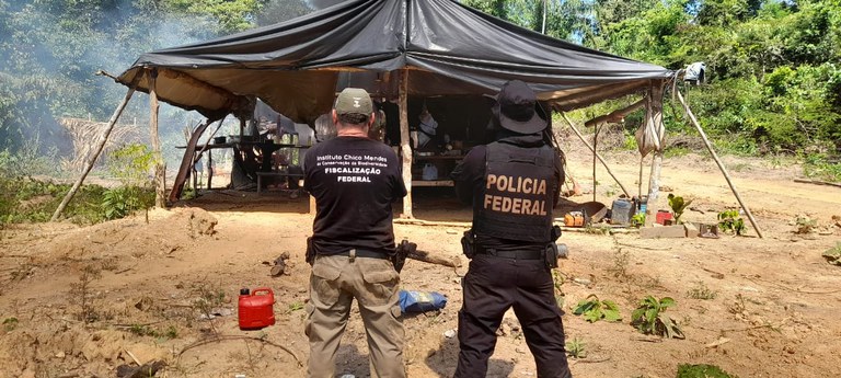  Polícia Federal desmobiliza quatro garimpos ilegais em unidade de conservação no Pará