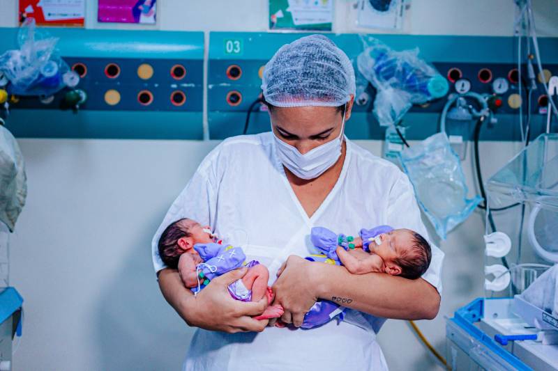  Bebês prematuros participam de ensaio fotográfico no Regional de Marabá