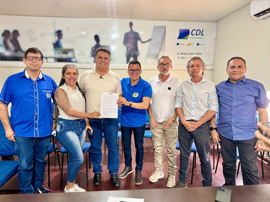  Empresários recebem Rafael Ribeiro, que apresenta  propostas para alavancar o setor