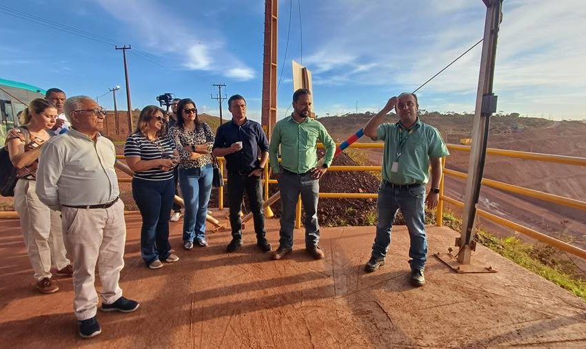  Prefeitos da AMIG Brasil realizam missão técnica em Parauapebas e visitam a maior mina a céu aberto do mundo