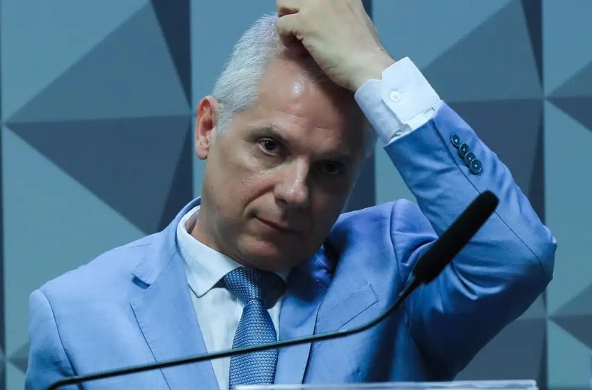 Ex presidente do INSS Alessandro Stefanutto, é preso pela Polícia Federal