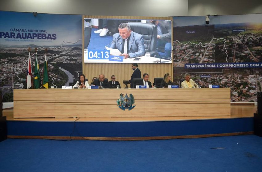  Vereadores de Parauapebas apresentam pedidos de obras e melhorias estruturais durante sessão desta terça-feira (10)
