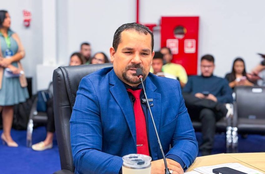 Alex Ohana cobra contratação de neuropediatras, tarifa zero no transporte público e transparência em licitações da Segov