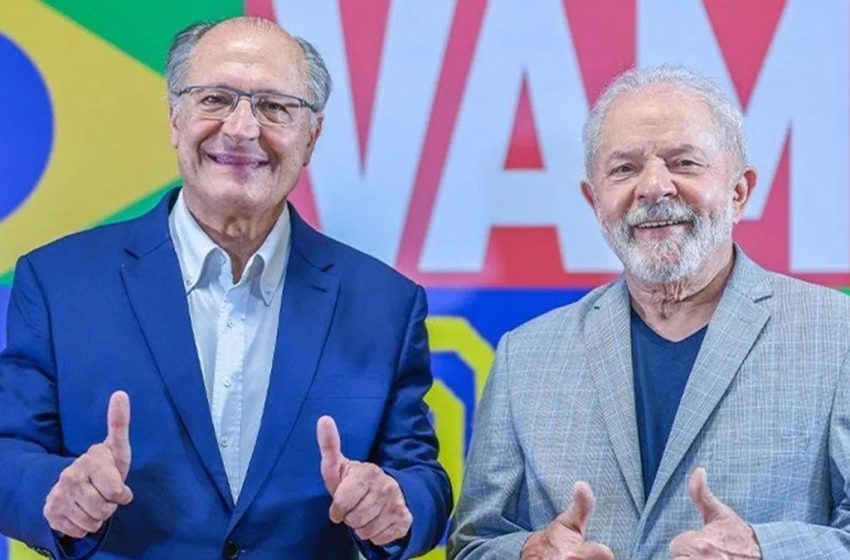  Lula confirma Alckmin como pré-candidato a vice-presidente
