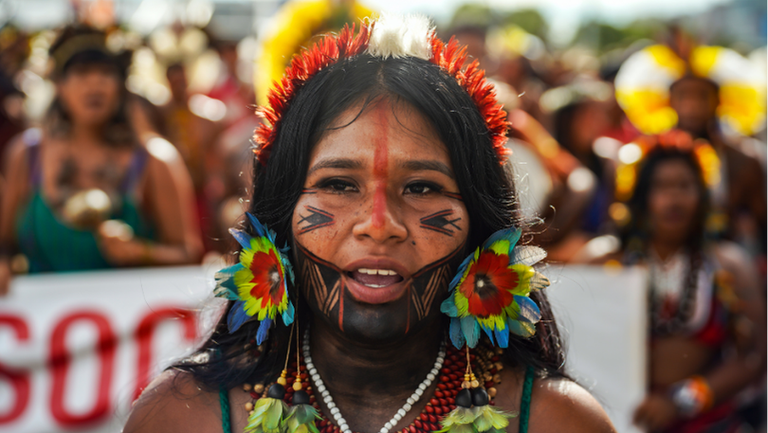  Dia dos Povos Indígenas: Desafios críticos e o protagonismo feminino na defesa do Brasil ancestral