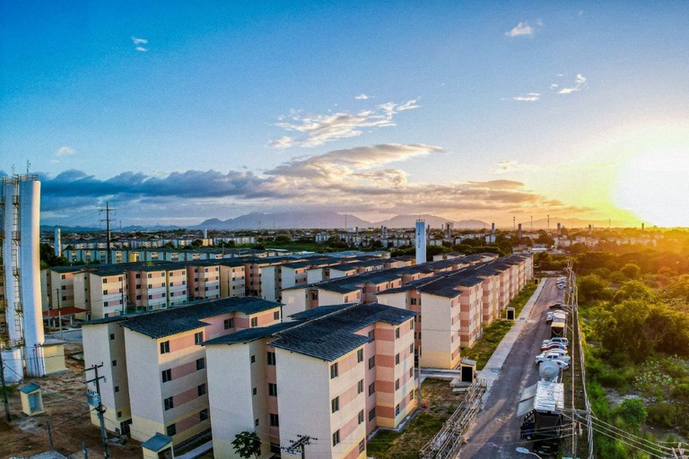  Minha Casa, Minha Vida rompe o limbo: A classe média redescobre o sonho da casa própria