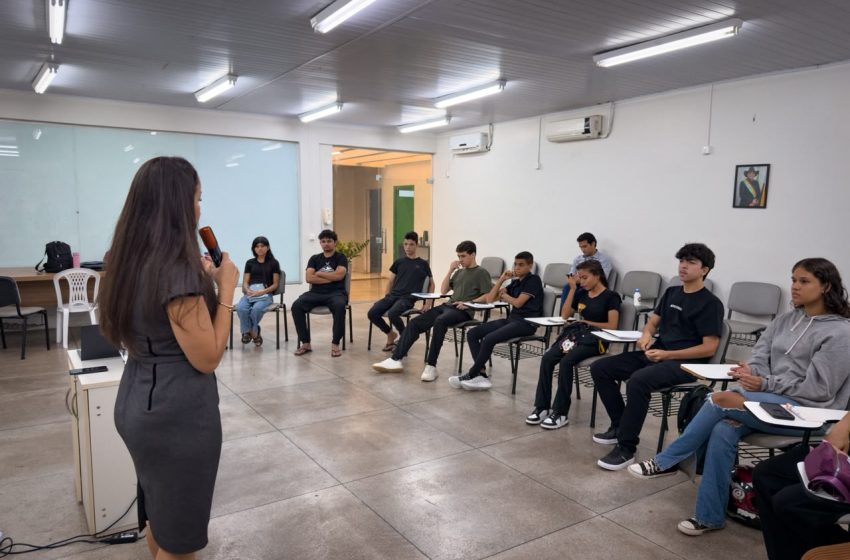  Parauapebas lança programa abrangente para inserção da juventude no mercado de trabalho