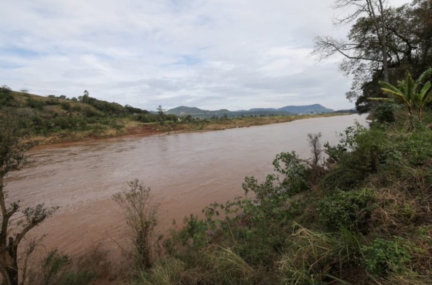 Rio Grande do Sul em Alerta Máximo: Número de Desalojados Aumenta e Novas Chuvas Fortes Ameaçam o Estado