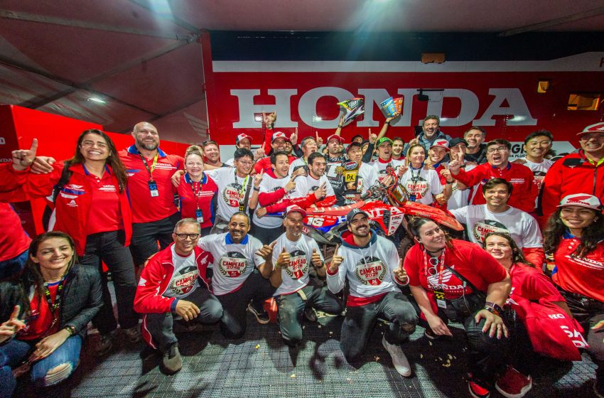  Enzo Lopes Coroa Honda Racing com Título e Dobradinha Histórica no Arena Cross 2026