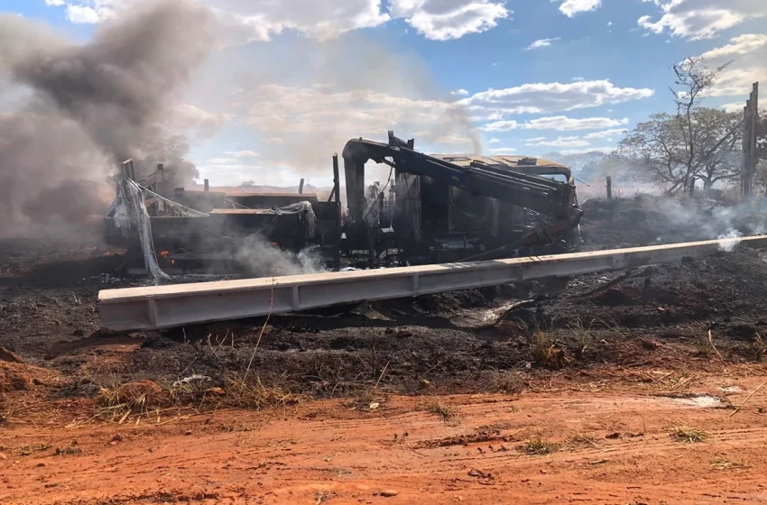 Incêndio de Caminhão em Uruaçu: Chamas Ameaçam Povoado e Mobilizam Bombeiros