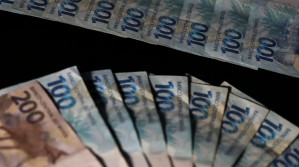 Desenrola 3.0 e fim das apostas online impulsionam bancos, mas um alerta persiste