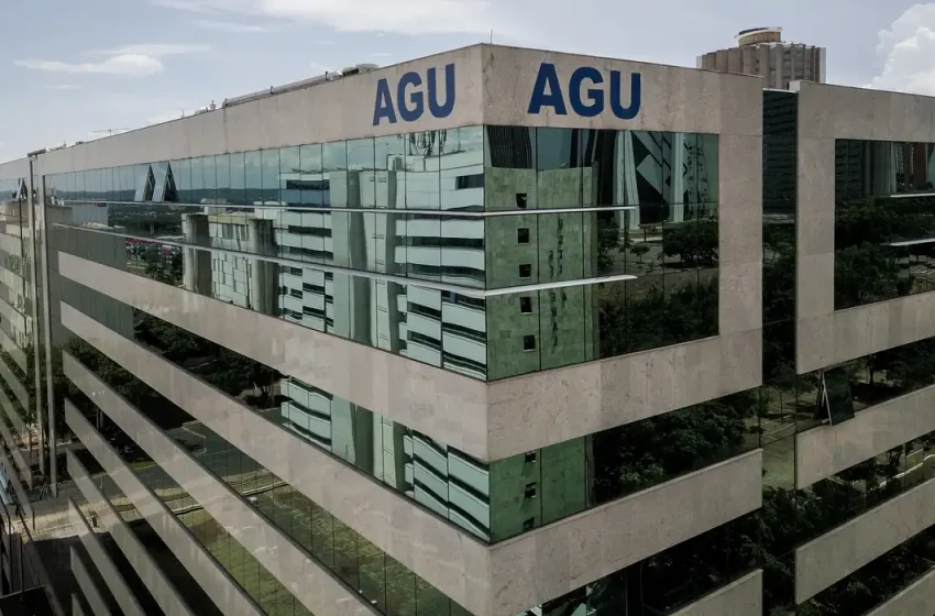 AGU pede suspensão imediata do afastamento de diretor-geral da PF