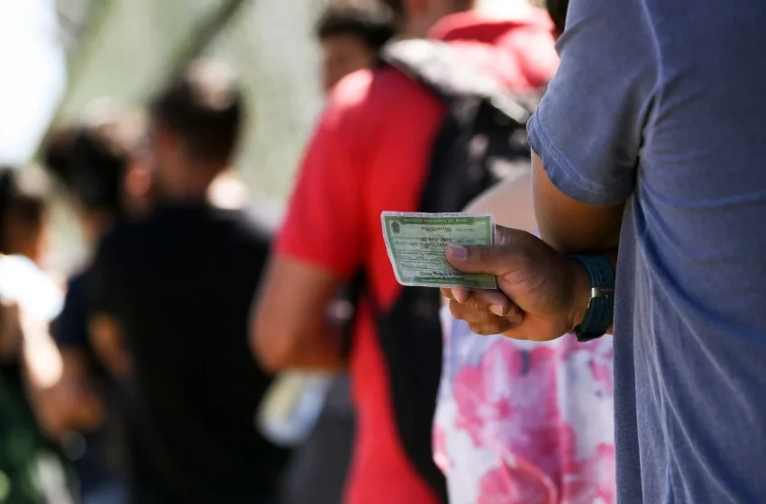 Eleições 2026: entenda quem tem o voto facultativo e as regras do pleito