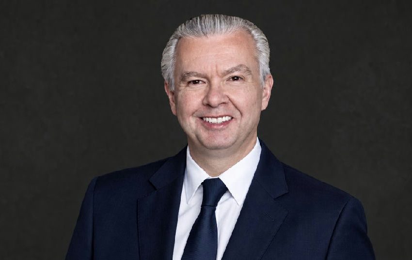 Embaixador Rodrigo de Azeredo Santos assume presidência do IBRAM COM foco em expansão global