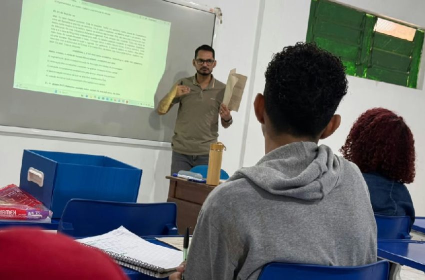 Estudantes de Parauapebas iniciam jornada para o ENEM 2026 com cursinho municipal