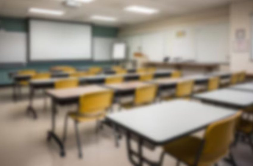 Adolescente ferida a faca em escola passa por exames em Belém