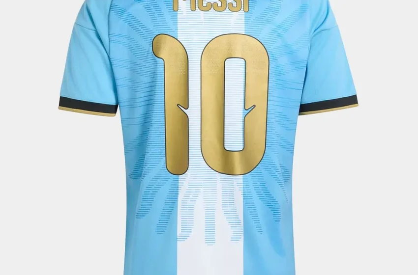 Argentina lança camisa com detalhes em ouro para a despedida de Lionel Messi