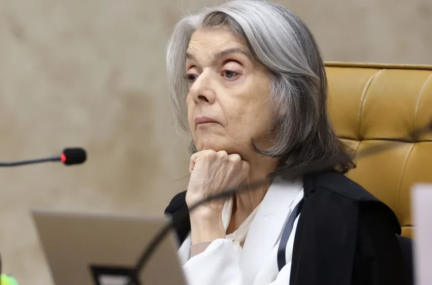  Cármen lúcia cobra TSE sobre transporte interestadual no segundo turno