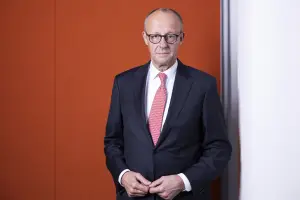 Chanceler alemão afirma que Europa subestima ameaças de Putin e desestabilização regional
