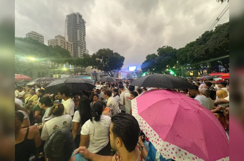  Fé sob chuva intensa marca a Trasladação do Círio de Nazaré 2026