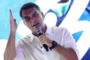 Flávio afasta apoio a mudança em regra de sucessão para parentes