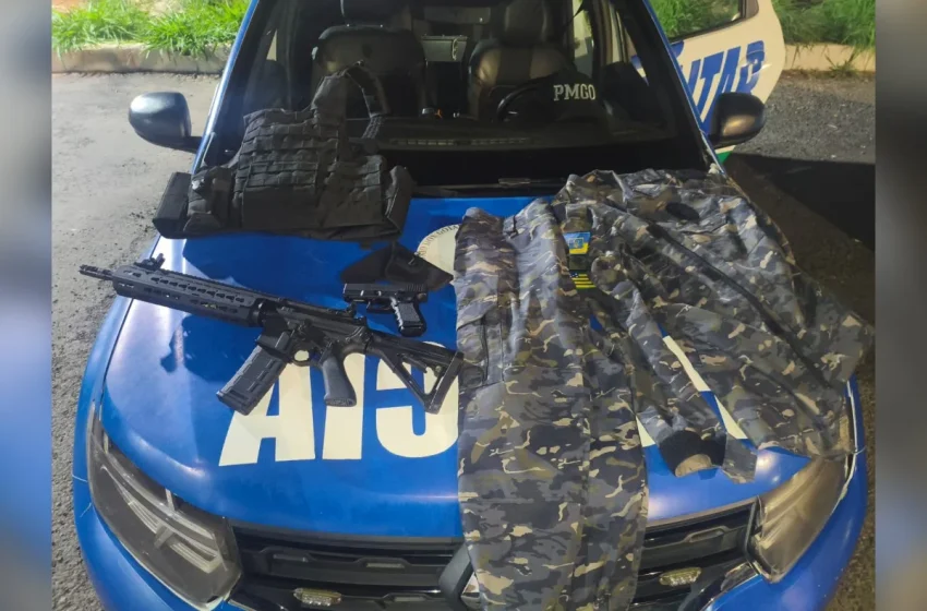 Homem é detido em Senador Canedo após se passar por policial e ameaçar vizinhos com fuzil de airsoft