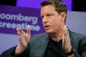 Investimento de US$ 17 bilhões da família Ellison impulsiona fusão bilionária da Warner com Skydance