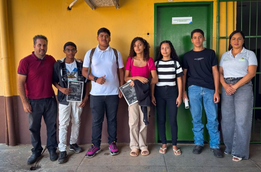 Parauapebas certifica turma de jovens em capacitação básica de informática da prefeitura