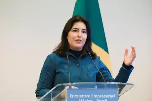 Simone Tebet surge entre os nomes cotados por Lula para vaga no STF